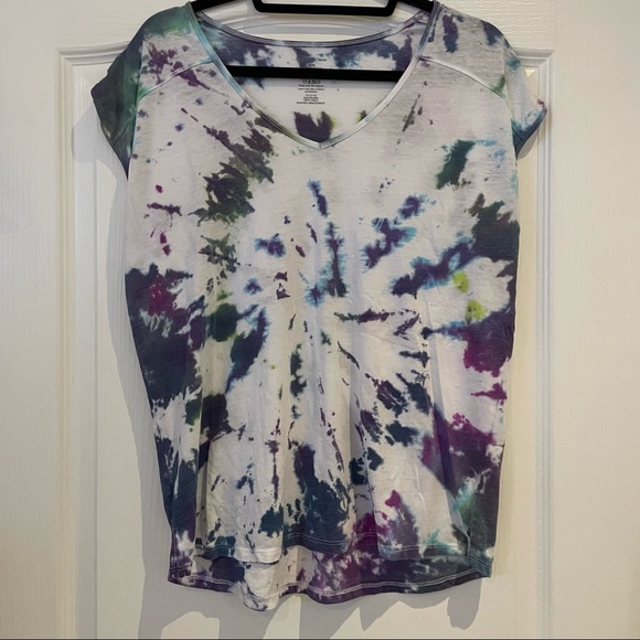 Tie dye t-shirt - Picture 1 of 3